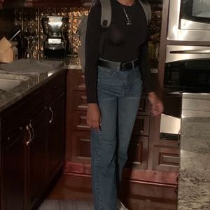 Meet your Posher, Alisha